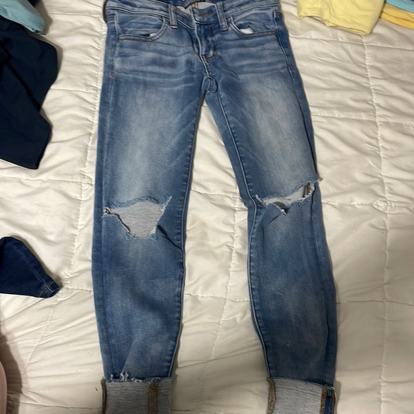 American Eagle jeans and Levi’s shorts - Picture 1 of 4